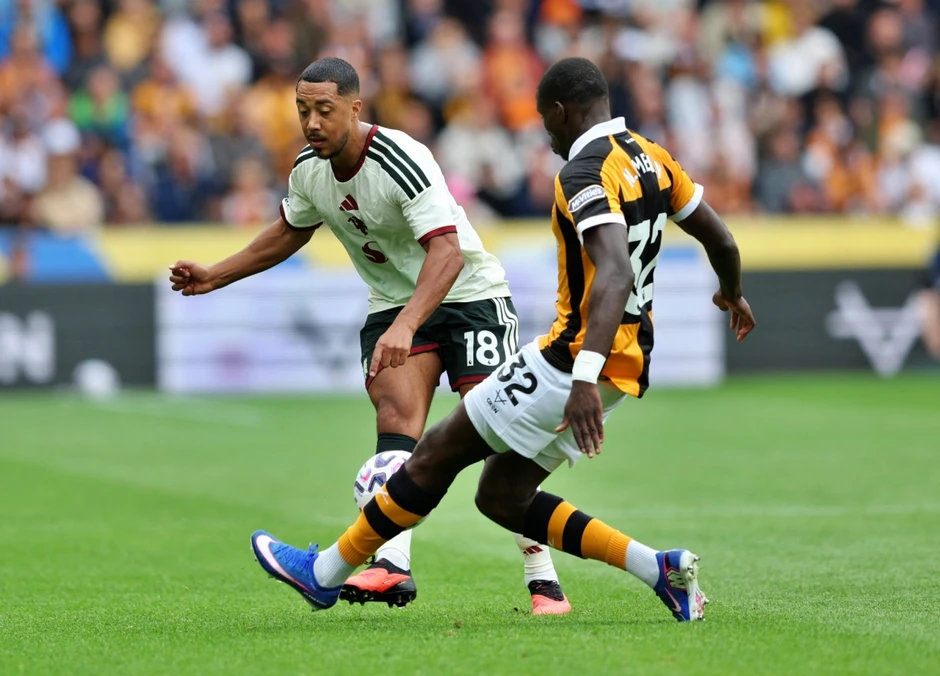 Kết quả Ngoại hạng Anh hôm nay 22/8: MU thua bạc nhược trước tân binh Hull City