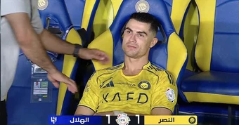 Khoảnh khắc Ronaldo không nói nên lời khi Al Nassr rơi chiến thắng phút 98