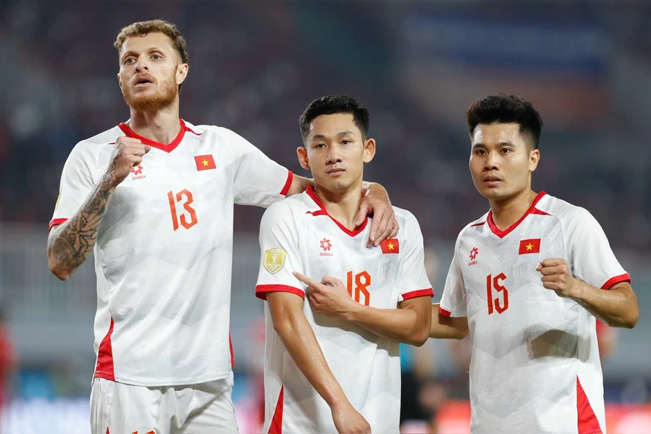 Không chỉ là bàn thắng, Hai Long hạ Indonesia bằng nguồn năng lượng vô tận