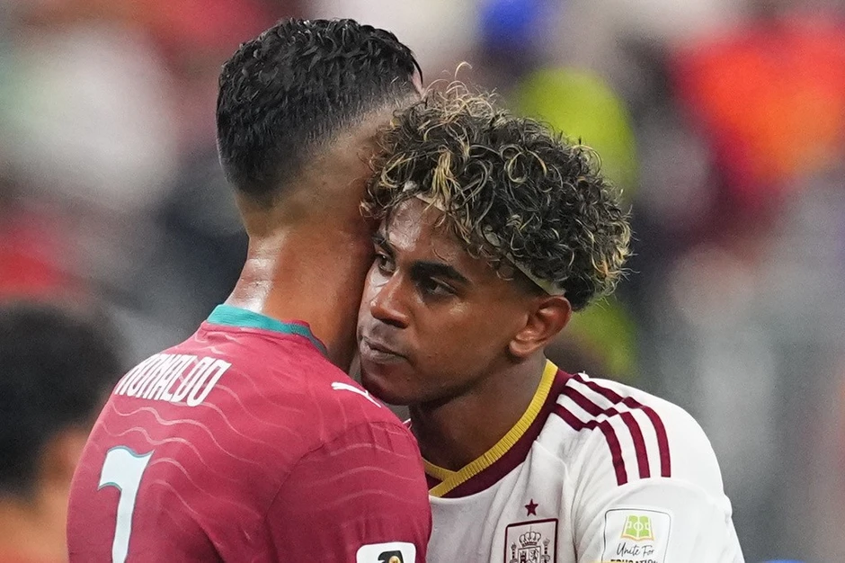 Lamine Yamal ở đâu khi Messi, Mbappe, Haaland thay nhau tỏa sáng? Lamine Yamal ở đâu khi Messi, Mbappe, Haaland thay nhau tỏa sáng?