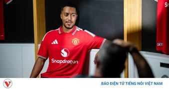 Lịch thi đấu bóng đá hôm nay 1/8: MU gặp Atletico Madrid đúng "giờ vàng"