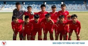 Lịch thi đấu và trực tiếp bóng đá Việt Nam hôm nay 23/4