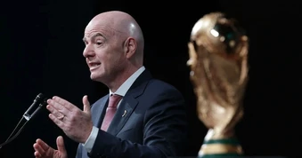Liên đoàn bóng đá Iran cầu cứu FIFA