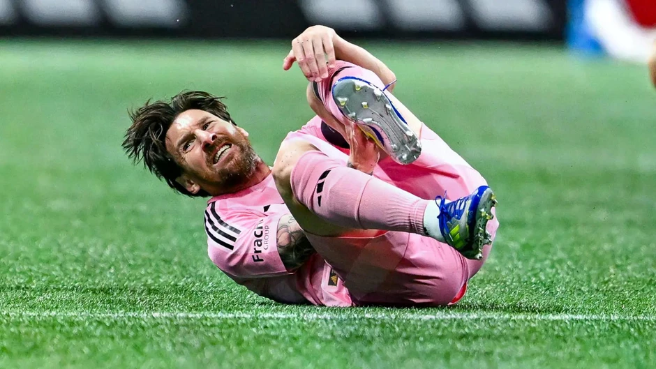 Lionel Messi và loạt tuyển thủ Argentina phải tập riêng trước World Cup 2026 Lionel Messi và loạt tuyển thủ Argentina phải tập riêng trước World Cup 2026