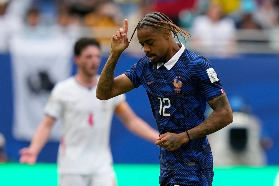 Liverpool ra giá 128 triệu bảng cho Barcola, PSG có gật đầu? Liverpool ra giá 128 triệu bảng cho Barcola, PSG có gật đầu?