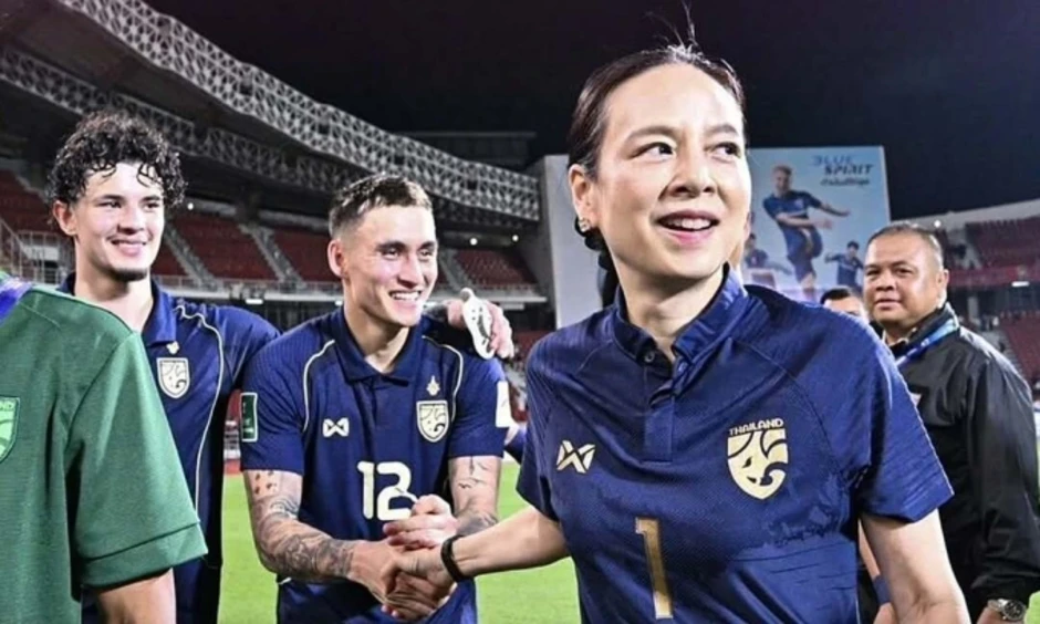 Madam Pang: 'Thái Lan sẽ không nhập tịch như Việt Nam' Madam Pang: 'Thái Lan sẽ không nhập tịch như Việt Nam'