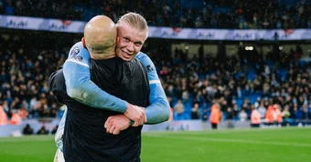Man City mừng chiến thắng, Haaland báo tin xấu Guardiola
