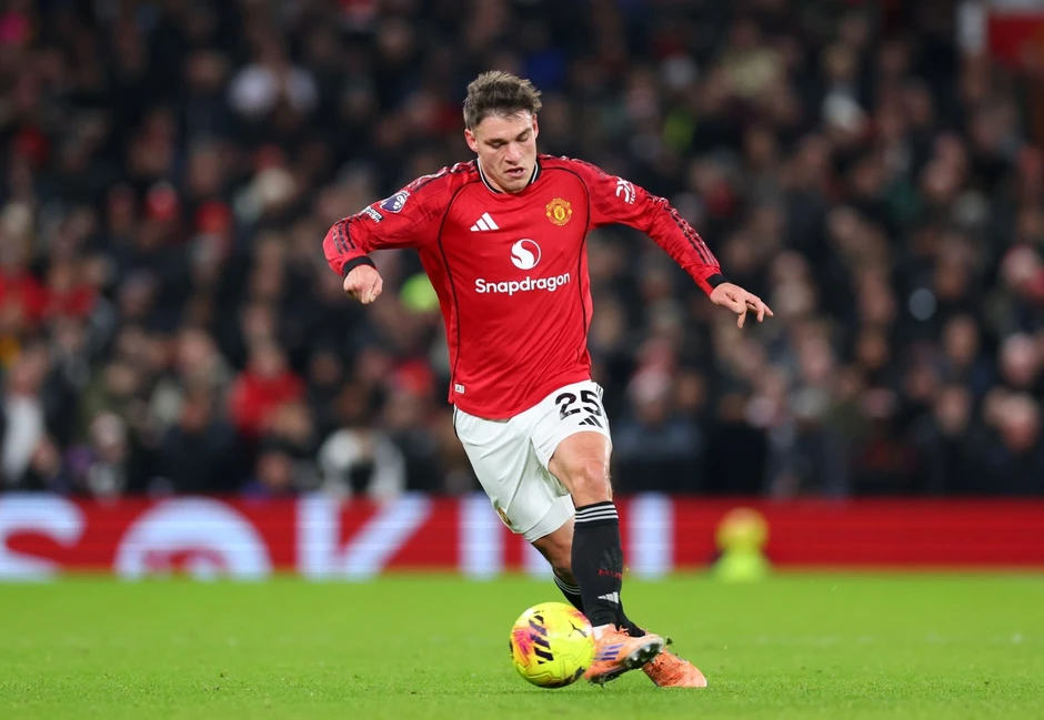 Man Utd cải tổ lực lượng: Bán 8 ngôi sao, thu về 100 triệu bảng Man Utd cải tổ lực lượng: Bán 8 ngôi sao, thu về 100 triệu bảng