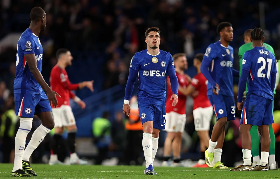 Man Utd đánh bại Chelsea, tiến gần tấm vé dự Champions League Man Utd đánh bại Chelsea, tiến gần tấm vé dự Champions League