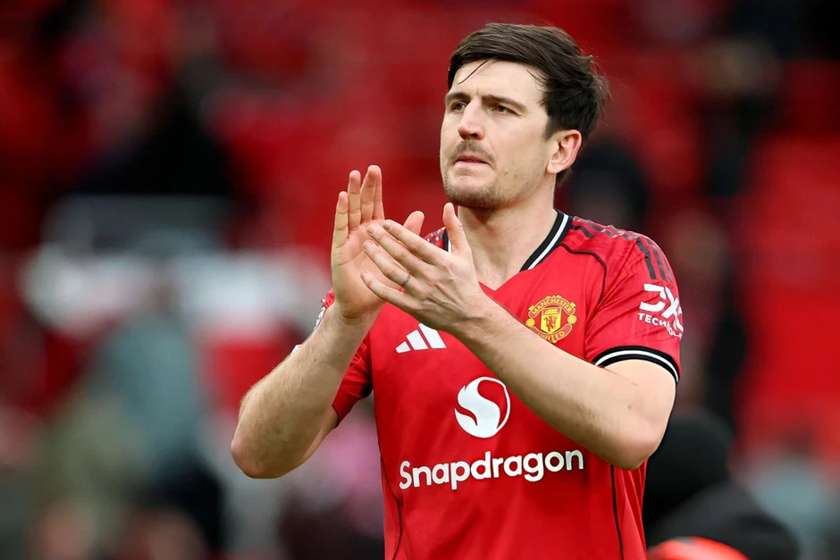 Man Utd gia hạn hợp đồng với Harry Maguire đến hè 2027 Man Utd gia hạn hợp đồng với Harry Maguire đến hè 2027