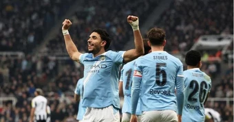 Marmoush lập cú đúp đưa Man City vào tứ kết cúp FA