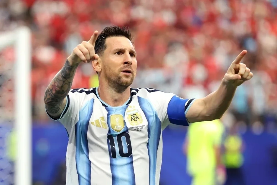 Messi đi vào lịch sử, phá kỷ lục mọi thời đại ở World Cup Messi đi vào lịch sử, phá kỷ lục mọi thời đại ở World Cup