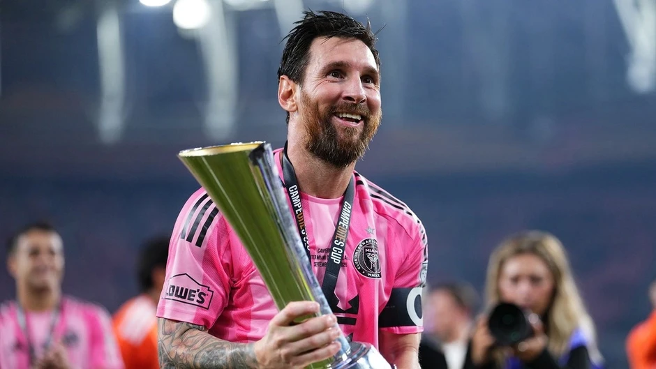 Messi ghi bàn thắng thứ 100 giúp Inter Miami vô địch Campeones Cup