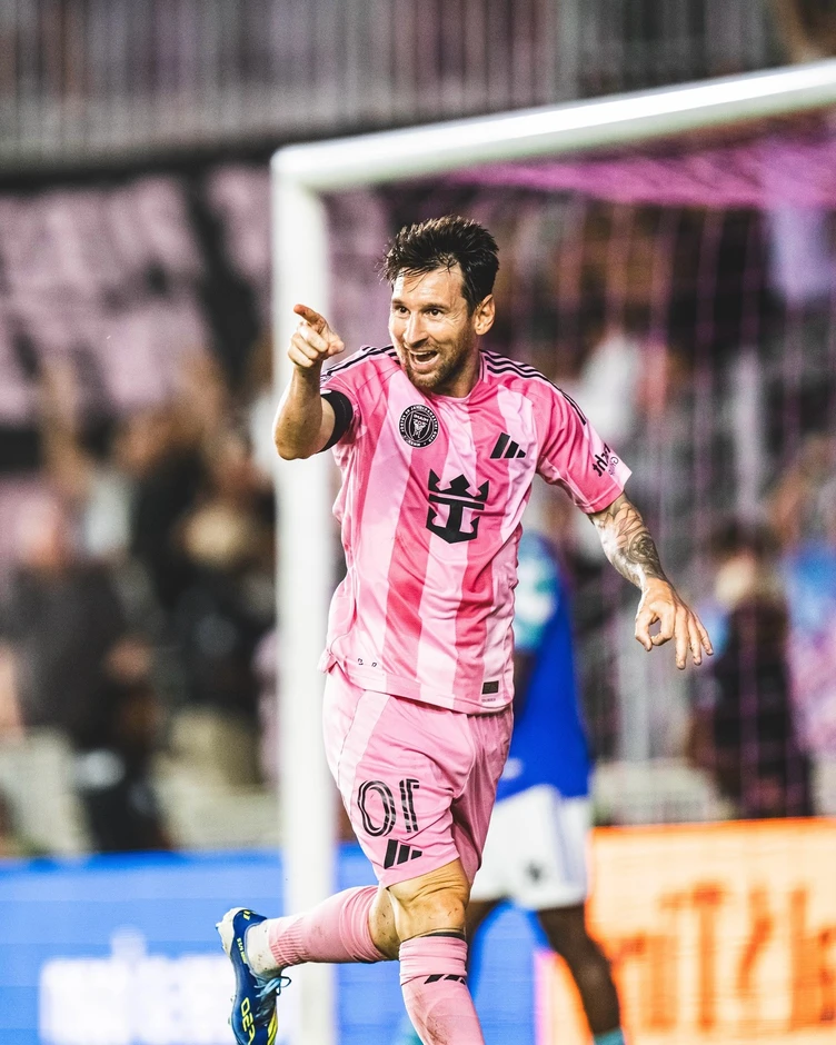 Messi ghi cú đúp đẳng cấp, Inter Miami ngược dòng ngoạn mục Messi ghi cú đúp đẳng cấp, Inter Miami ngược dòng ngoạn mục