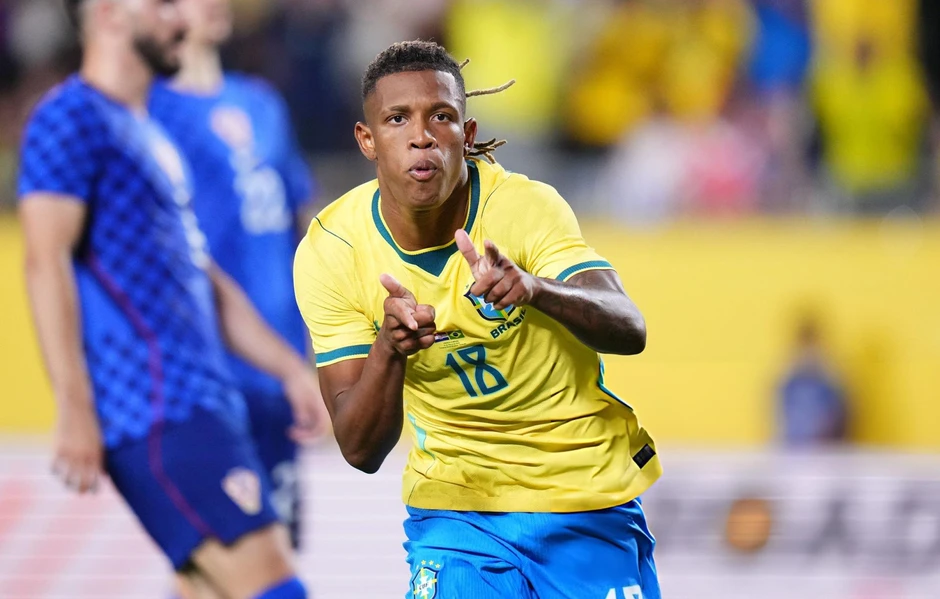 Messi ghi dấu ấn giúp Argentina thắng đậm, Brazil thắng nghẹt thở Croatia Messi ghi dấu ấn giúp Argentina thắng đậm, Brazil thắng nghẹt thở Croatia
