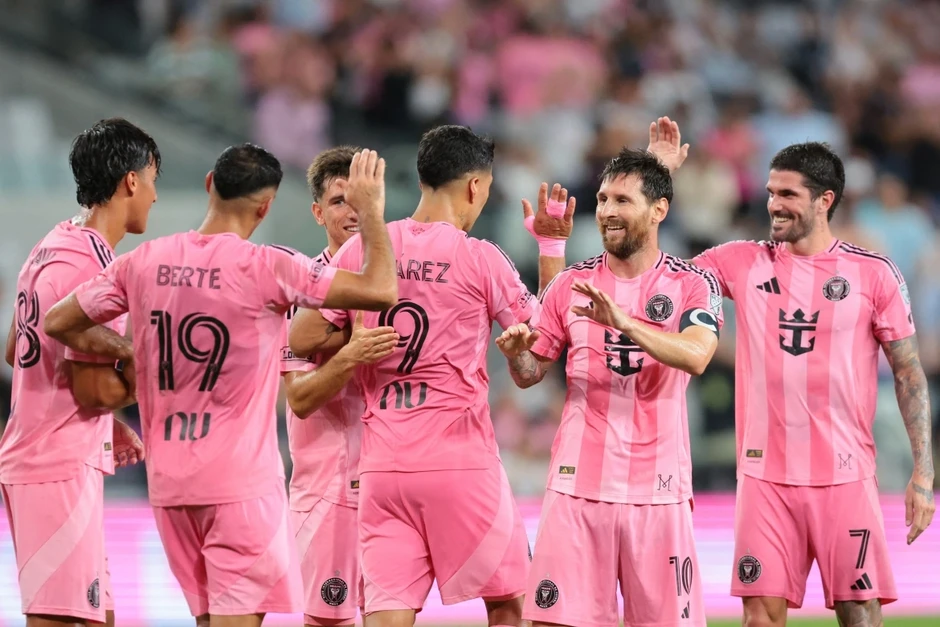 Messi lập cú poker siêu đẳng, Inter Miami giành chiến thắng khó tin Messi lập cú poker siêu đẳng, Inter Miami giành chiến thắng khó tin