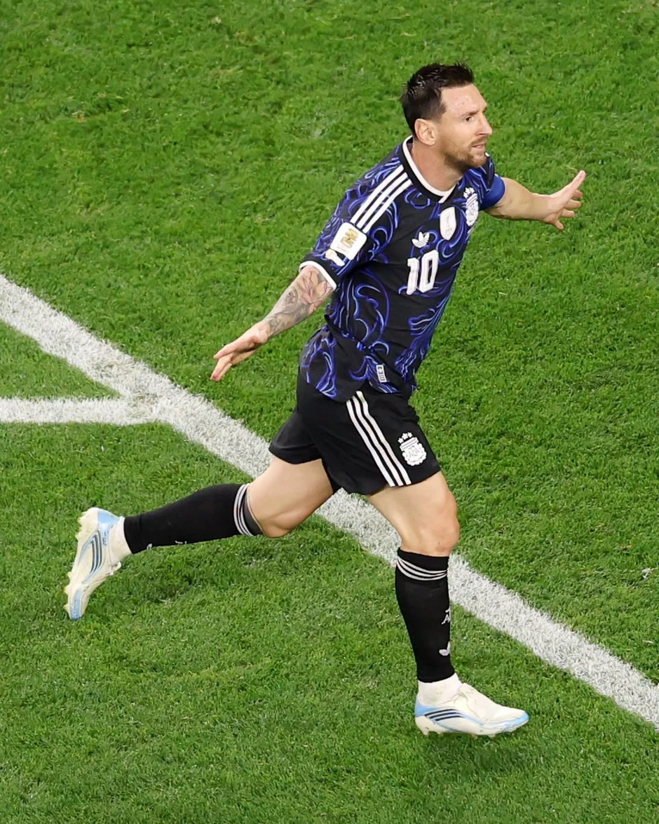 Messi thiết lập hai kỷ lục mới tại World Cup Messi thiết lập hai kỷ lục mới tại World Cup