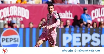 Messi tỏa sáng rực rỡ khi có "thầy mới"