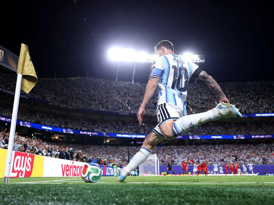 Messi và Argentina lập loạt kỷ lục khi thắng Thụy Sĩ ở World Cup Messi và Argentina lập loạt kỷ lục khi thắng Thụy Sĩ ở World Cup