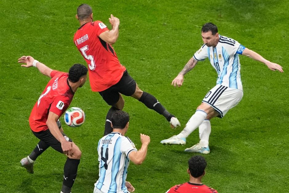 Messi và nghịch lý của một huyền thoại