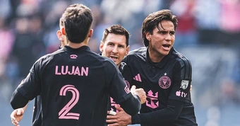 Messi vượt mốc 900 bàn, Inter Miami thắng nghẹt thở sân khách