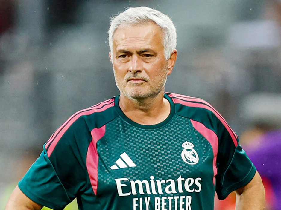 Mourinho thiết quân luật, cầu thủ Real Madrid nghe răm rắp
