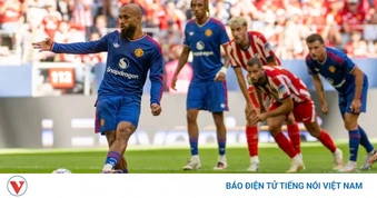 MU giành danh hiệu đầu tiên dưới thời HLV Michael Carrick