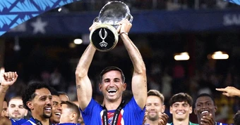 MU sẵn sàng chi đậm cho ứng viên Quả bóng vàng Fabian Ruiz