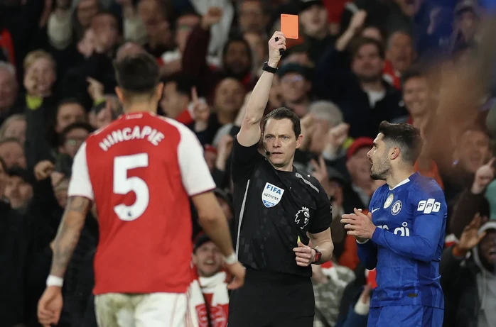 Mưa bàn thắng từ phạt góc, Arsenal đánh bại Chelsea ở derby London