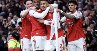 Mưa bàn thắng từ phạt góc, Arsenal đánh bại Chelsea ở derby London