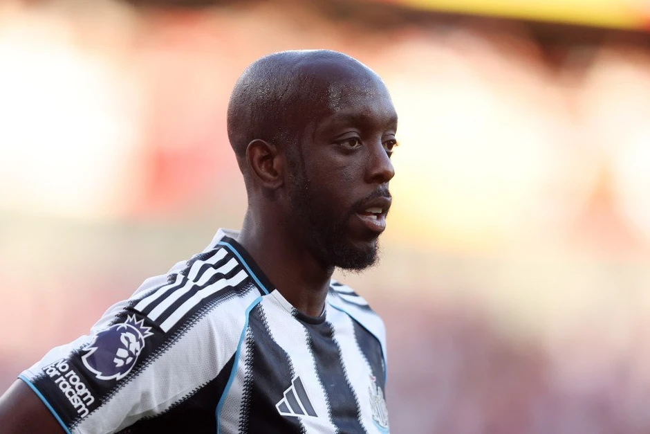 Newcastle vội cắt lỗ khi biết mua hớ tiền đạo 55 triệu bảng Newcastle vội cắt lỗ khi biết mua hớ tiền đạo 55 triệu bảng