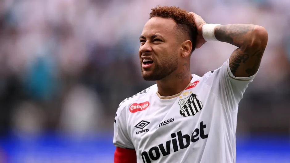 Neymar gặp sự cố "không thể tin nổi" trước ngày hội quân cùng ĐT Brazil Neymar gặp sự cố "không thể tin nổi" trước ngày hội quân cùng ĐT Brazil