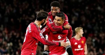 Ngoại hạng Anh có thêm suất dự Champions League, Man Utd sáng cửa trở lại
