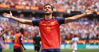 Ngôi sao Tây Ban Nha lập kỷ lục chưa từng có tại World Cup