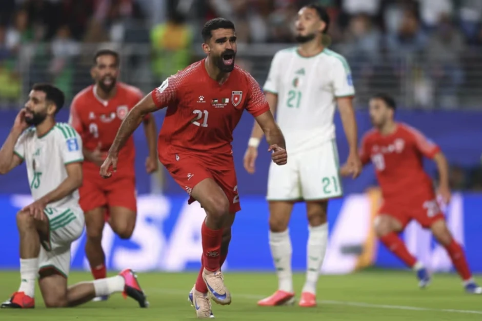 Nhận định bảng J (9h ngày 28/6): Algeria, Áo cùng Argentina đi tiếp? Nhận định bảng J (9h ngày 28/6): Algeria, Áo cùng Argentina đi tiếp?