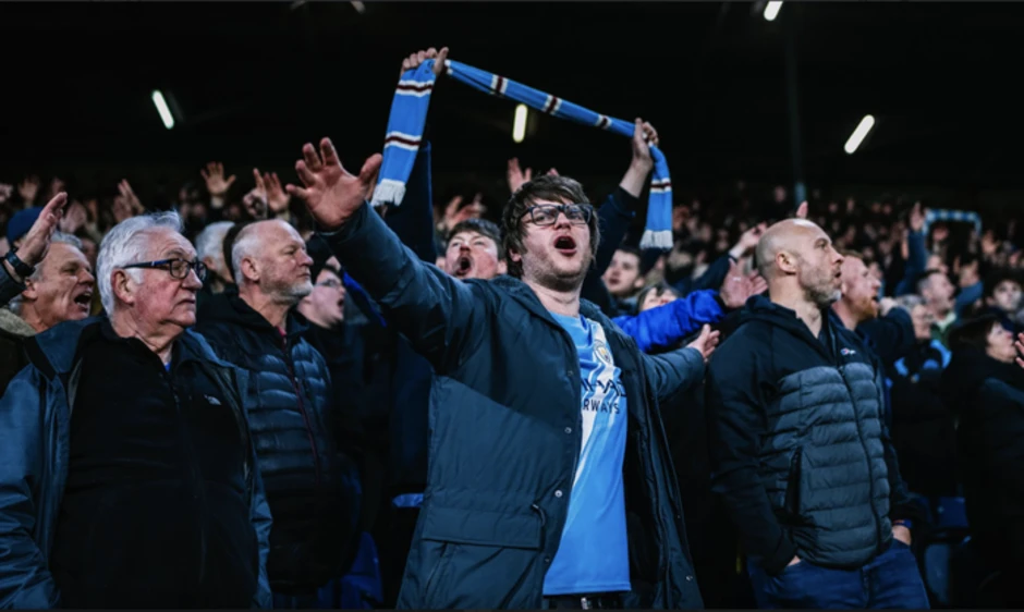 Nhọc nhằn đánh bại Leeds United, Man City bám đuổi ngôi đầu Ngoại hạng Nhọc nhằn đánh bại Leeds United, Man City bám đuổi ngôi đầu Ngoại hạng