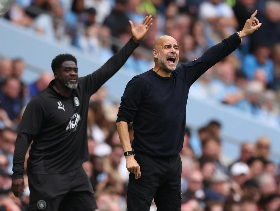 Pep Guardiola hét lương 20 triệu euro/năm, Italia choáng váng Pep Guardiola hét lương 20 triệu euro/năm, Italia choáng váng