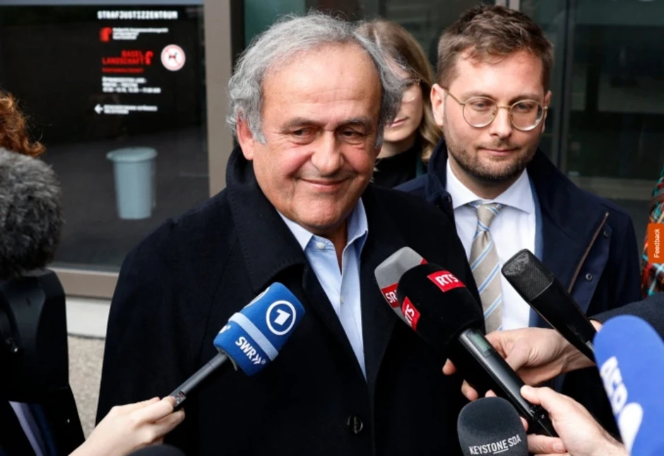 Platini: 'Mbappe không nên dính vào chính trị, kẻo mất lòng nửa thế giới' - Báo TinVina Platini: 'Mbappe không nên dính vào chính trị, kẻo mất lòng nửa thế giới' - Báo TinVina