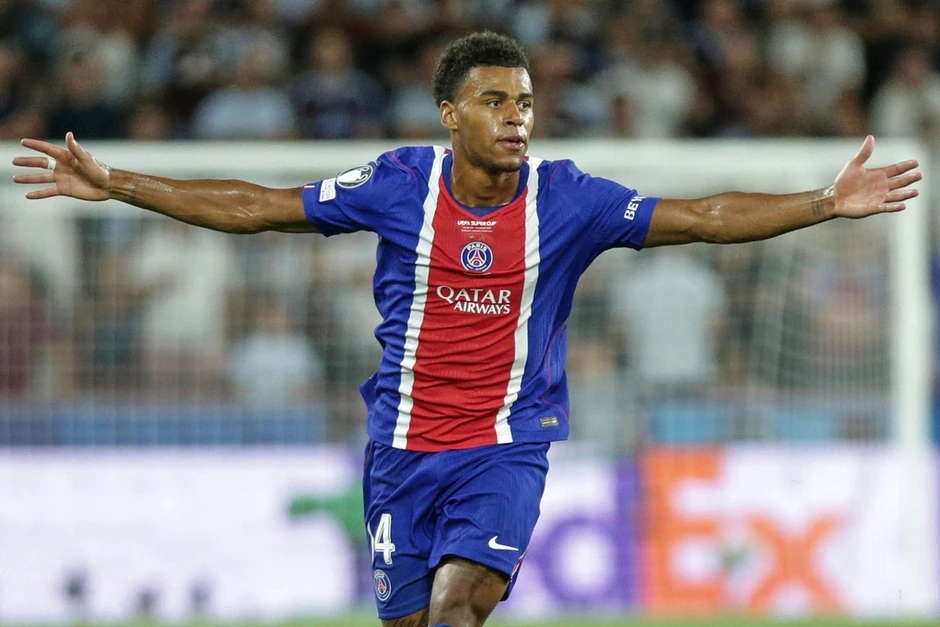 PSG đoạt Siêu Cup châu Âu 2026 PSG đoạt Siêu Cup châu Âu 2026