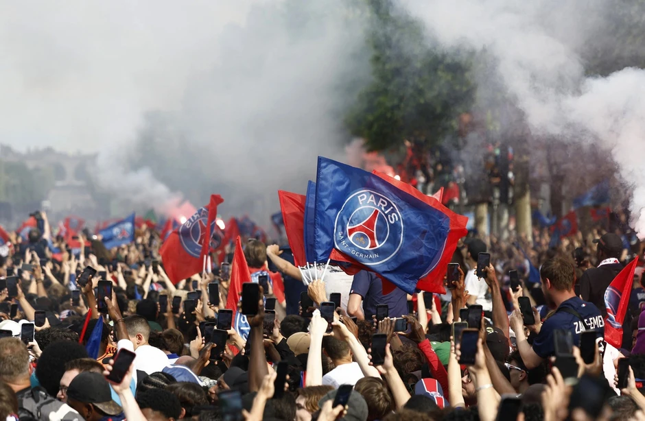 PSG tổ chức lễ rước Cúp C1 lớn chưa từng có, cam kết ‘đền bù thiệt hại’ cho cả Paris PSG tổ chức lễ rước Cúp C1 lớn chưa từng có, cam kết ‘đền bù thiệt hại’ cho cả Paris