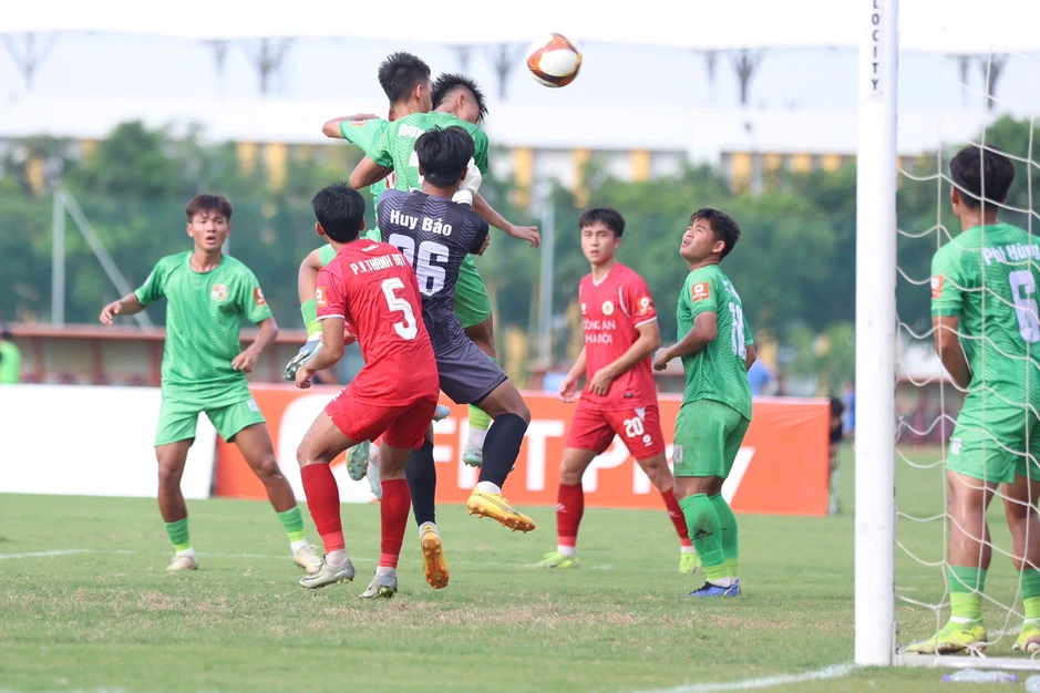PVF giữ ngôi đầu, CAHN nuôi hy vọng đi tiếp ở giải U21 Quốc gia 2026 PVF giữ ngôi đầu, CAHN nuôi hy vọng đi tiếp ở giải U21 Quốc gia 2026