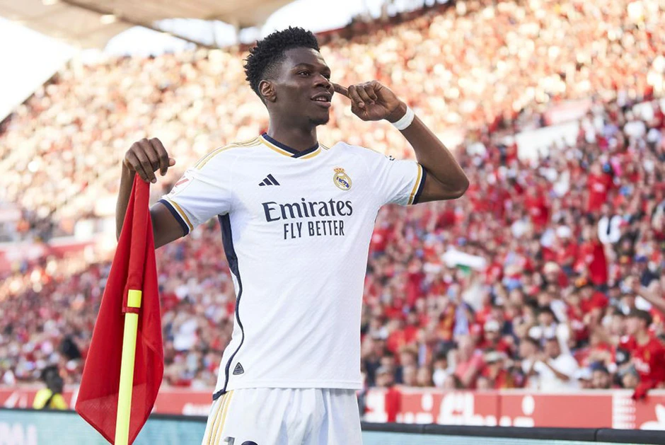 Real Madrid quyết chiêu mộ Rodri, MU hưởng lợi lớn