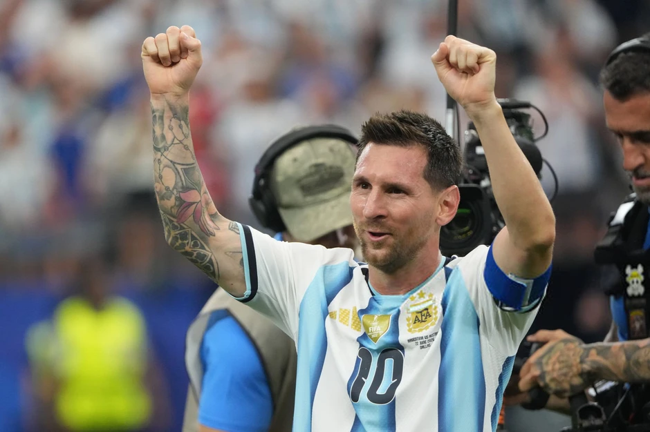 Ronaldo 'béo', Klose, Ibrahimovic ca ngợi Messi hết lời Ronaldo 'béo', Klose, Ibrahimovic ca ngợi Messi hết lời
