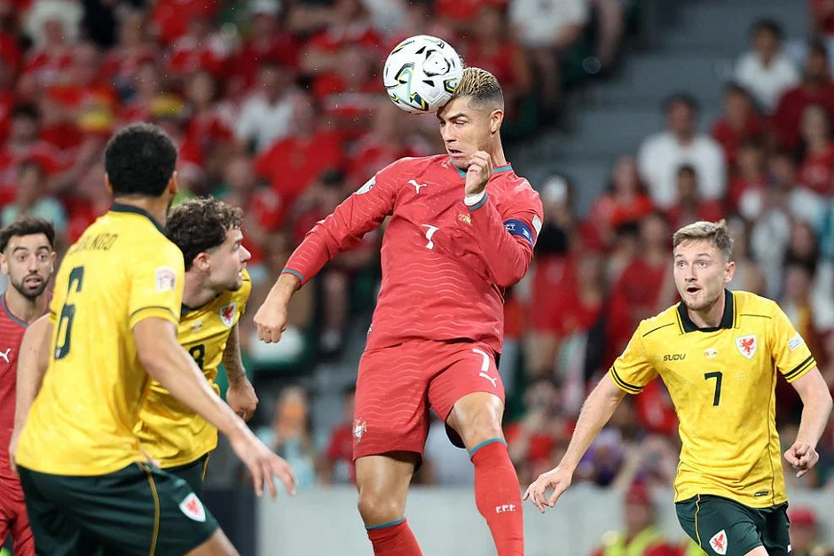 Ronaldo kém duyên, Bồ Đào Nha thắng sít sao Xứ Wales Ronaldo kém duyên, Bồ Đào Nha thắng sít sao Xứ Wales