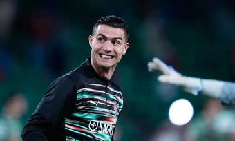 Ronaldo rời Trung Đông, trở về Tây Ban Nha
