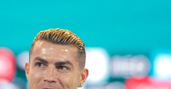 Ronaldo sẵn sàng ngồi dự bị khi lên tuyển Bồ Đào Nha