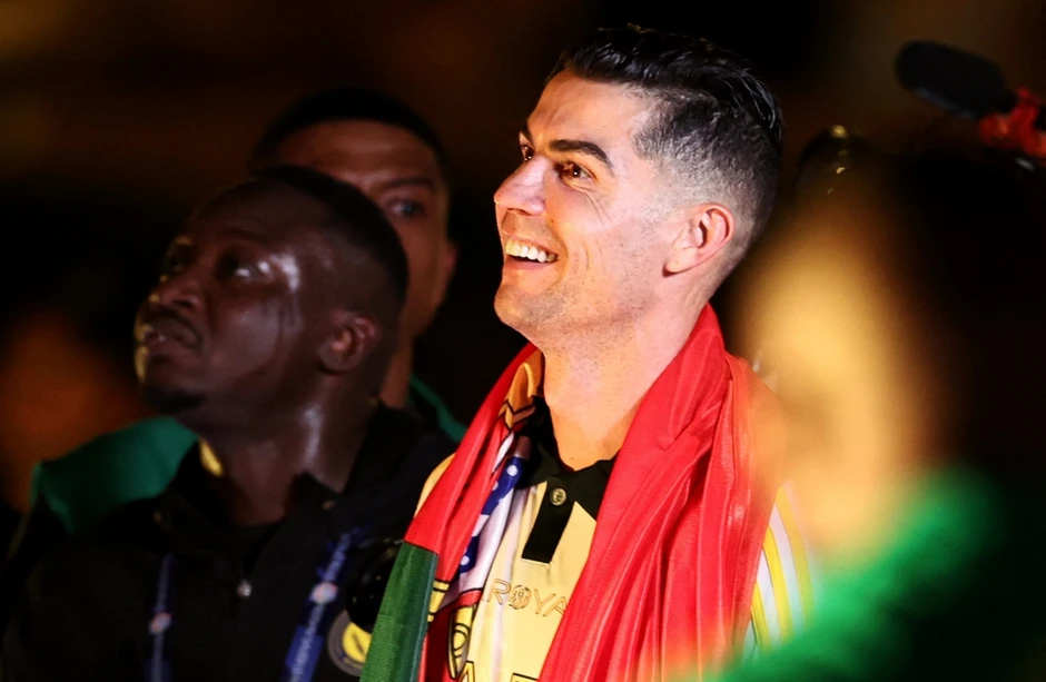 Ronaldo tỏa sáng lập cú đúp giúp Al Nassr vô địch Saudi Pro League Ronaldo tỏa sáng lập cú đúp giúp Al Nassr vô địch Saudi Pro League