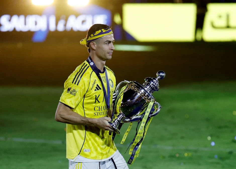 Ronaldo tỏa sáng lập cú đúp giúp Al Nassr vô địch Saudi Pro League Ronaldo tỏa sáng lập cú đúp giúp Al Nassr vô địch Saudi Pro League