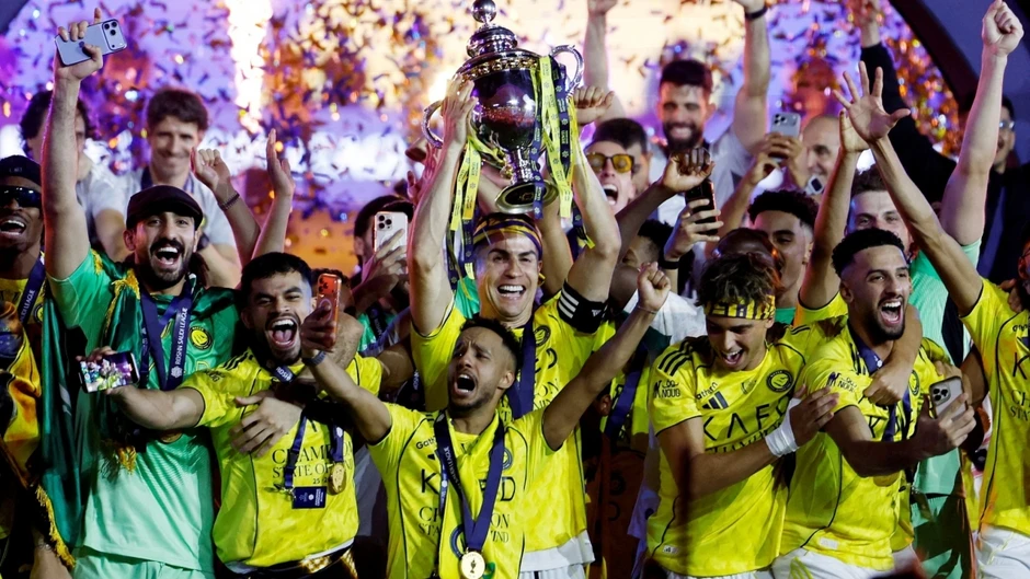 Ronaldo tỏa sáng lập cú đúp giúp Al Nassr vô địch Saudi Pro League Ronaldo tỏa sáng lập cú đúp giúp Al Nassr vô địch Saudi Pro League