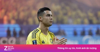 Ronaldo từ bỏ huy chương bạc